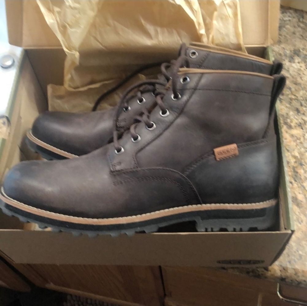 Keen Black WaterProof Full-Grain Leather Mens Boots Vibram Soles Sz 9